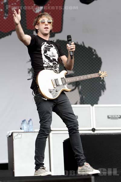 ALL TIME LOW - 2010-08-27 - SAINT CLOUD - Domaine National - Grande Scene - 